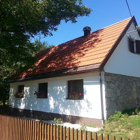 Holiday Home Rizvan City Brusane 외부 사진